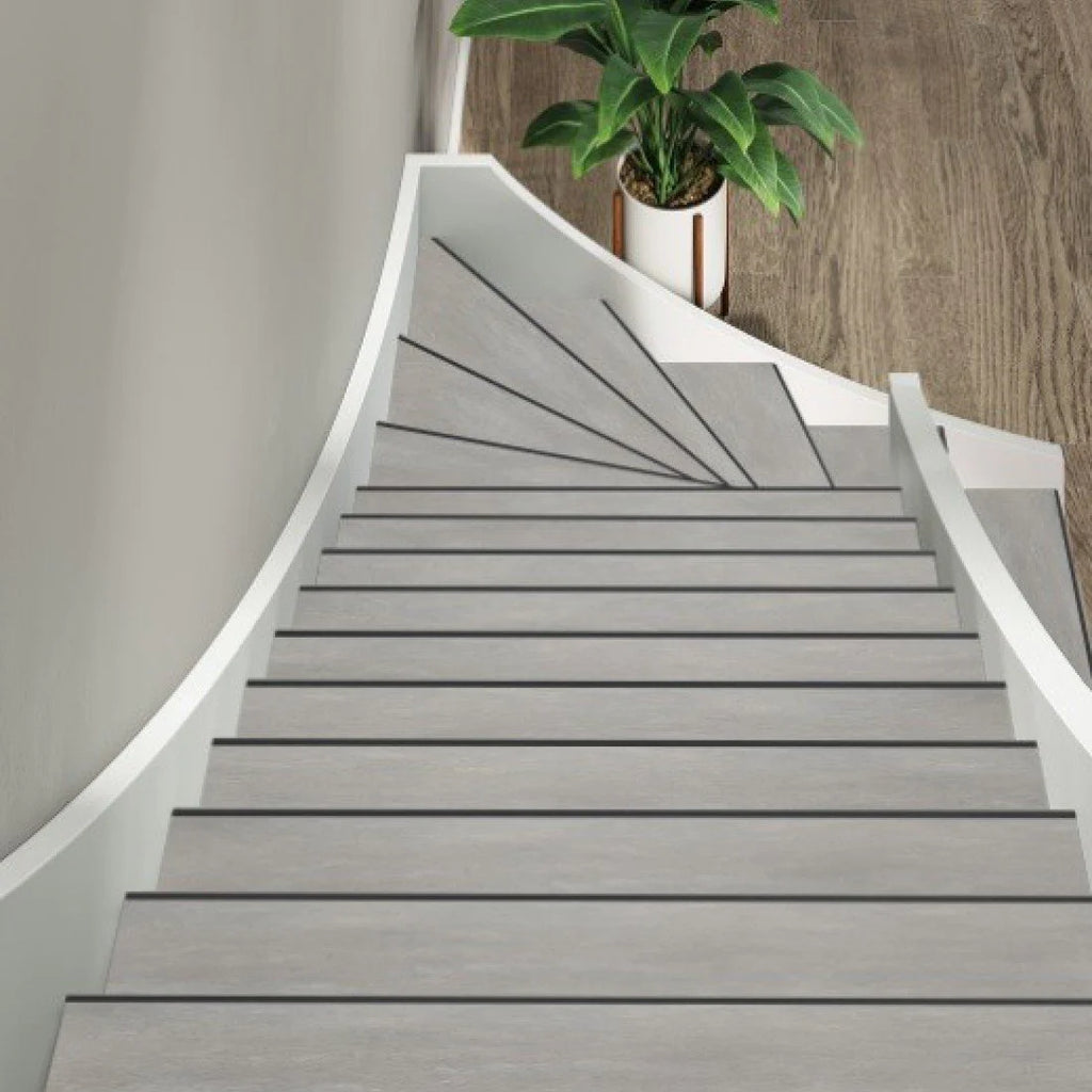 TRAPRENOVATIE SET VICTORIA LIGHT GREY / PVC ( SET Ten behoeve van 4 TRAPTREDES